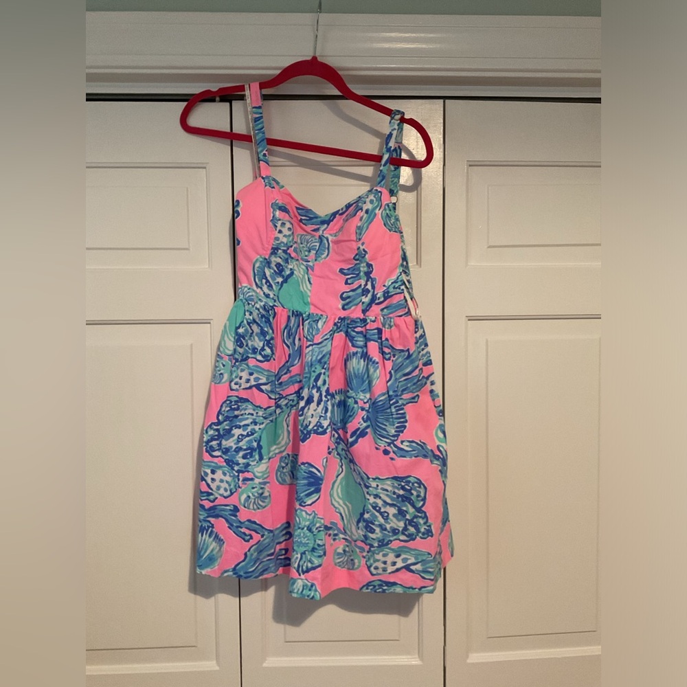 Lilly Pulitzer, size 4, pink
